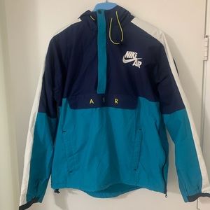 Nike air Jacket good condition like new